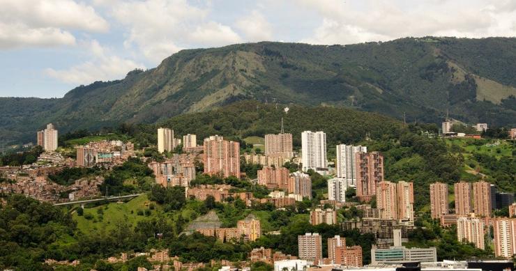 La ciudad de Medellín maravilla al mundo por su ejemplar lucha contra el covid-19