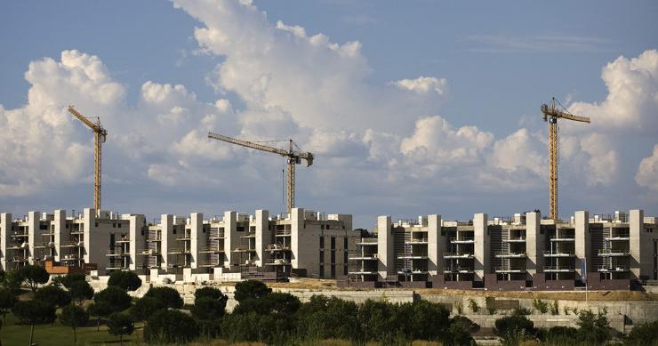 El Gobierno estudia una ley para acelerar la burocracia de los desarrollos urbanísticos en España