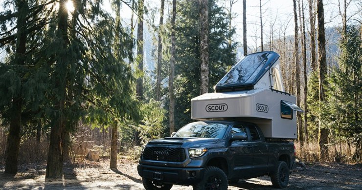 Una minicasa sobre ruedas para camperizar enormes camionetas por 17.700 euros