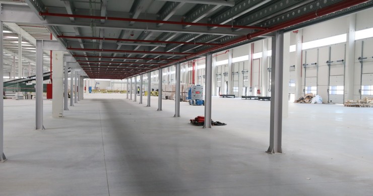 La logística resiste la crisis del covid-19: 555.000 m2 contratados en 2020