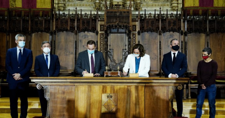 Ada Colau i José Luis Ábalos