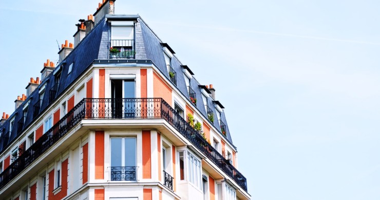 Gastos extra y relativizar las urgencias: el impacto del covid en las comunidades de vecinos