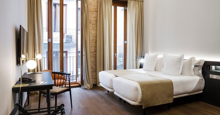 One Shot Hotels compra un emblemático edificio de Alicante por ocho millones de euros