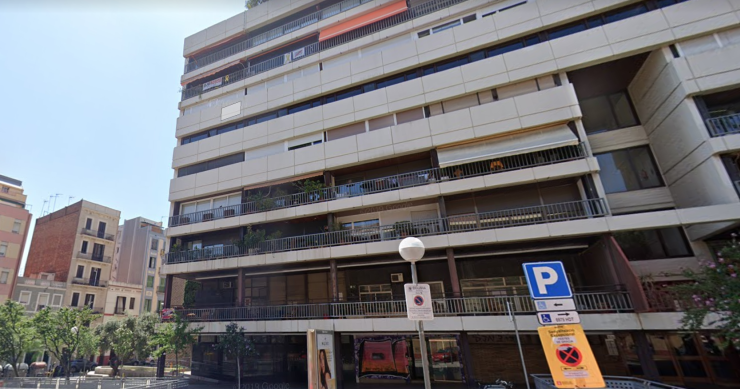 Deslegalizada la okupación del edificio de la Policia protegido por Colau en el barrio de Gràcia 