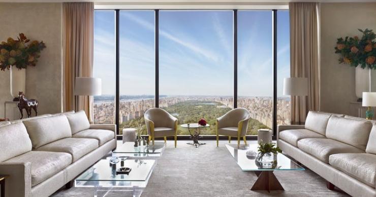 Una de cal y otra de arena para el rascacielos más estrecho del mundo, muy cerca de su apertura