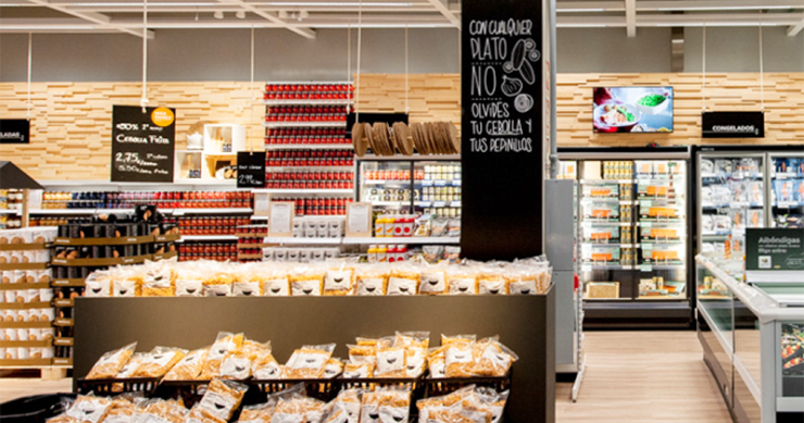 Ikea abre una ‘pop-up store’ de alimentación y decoración navideña en Zaragoza