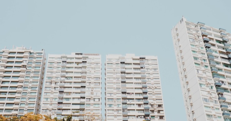 Activos logísticos y residencial, pero sin riesgo: los inversores mantienen su apuesta por España