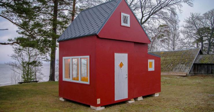 Esta minicasa prefabricada se monta en cualquier lugar en apenas tres horas