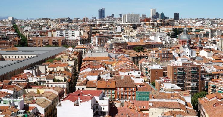 Madrid ayudará hasta con 900 euros a personas que busquen una vivienda en alquiler