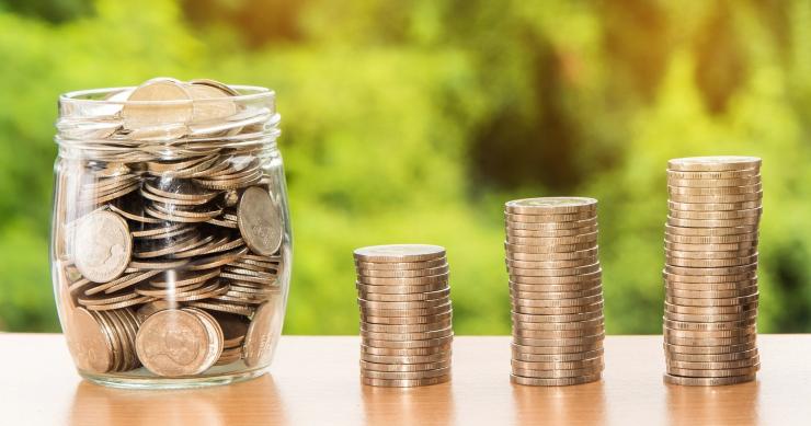 EY: más del 60% de los españoles prevé aumentar el ahorro ante la incertidumbre económica 