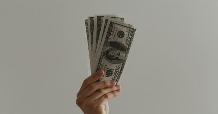 Los inquilinos morosos dejan de media 3.179 euros de deuda a sus caseros