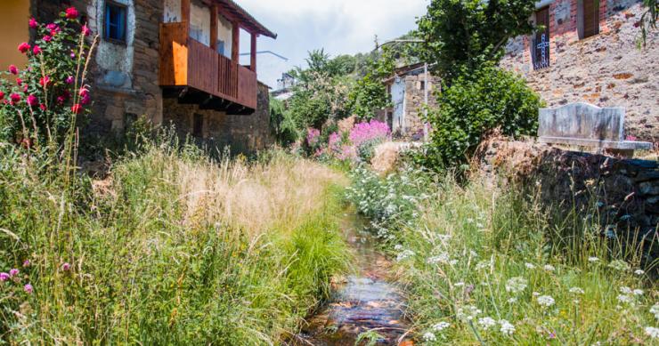 Unos zamoranos lanzan un proyecto para promocionar casas abandonadas y repoblar Sayago
