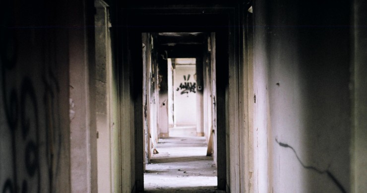 Andalucía lanza un sistema para asesorar a los propietarios que sufran okupaciones en sus viviendas