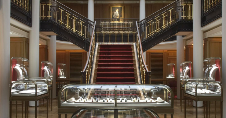 Cartier pone a la venta el mobiliario histórico de algunas de sus ‘boutiques’