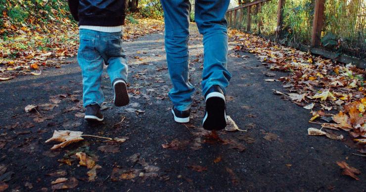 Qué sucede cuando los herederos son menores de edad y quién vela por sus intereses