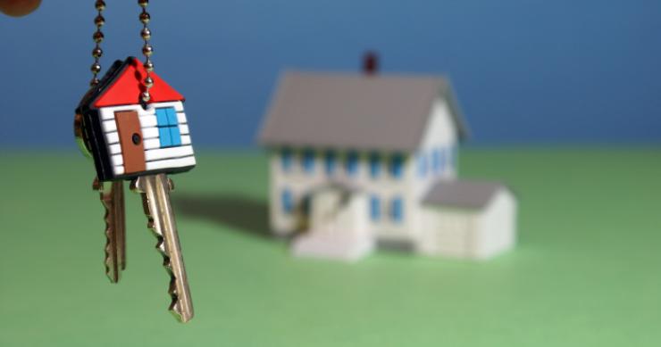 Qué pasa si donas una vivienda con hipoteca: los impuestos que toca pagar