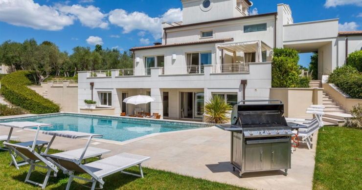Holiday working, el nuevo concepto de vivienda vacacional para los que trabajan desde casa
