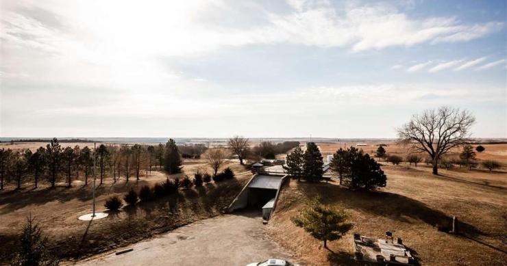 Sale a la venta esta casa búnker en un antiguo silo de misiles en Kansas