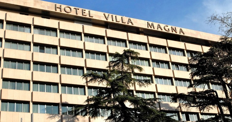 El nuevo hotel Villa Magna reabrirá sus puertas a finales de 2021