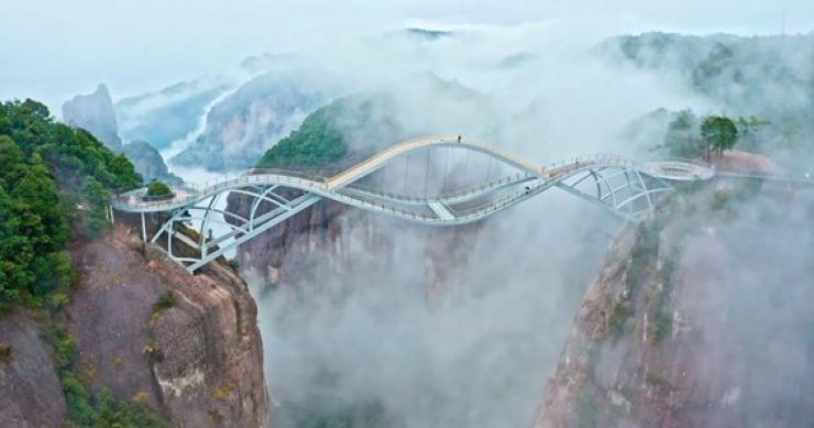 Imposible, pero cierto: así es el puente Ruyi en China