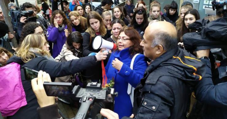 A juicio los inquilinos que presuntamente acosaron a Esther Argerich con el apoyo del Sindicato de Inquilinos