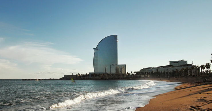 Coordinación público-privada, clave para combatir la saturación turística en Barcelona