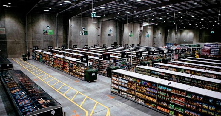 El ’retail’ ve la luz en la oscuridad: explota el fenómeno de las ‘dark stores’ y ‘dark kitchens'