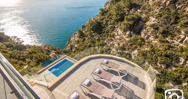 Las reservas de viviendas turísticas en la costa ya superan a las pernoctaciones del verano pasado