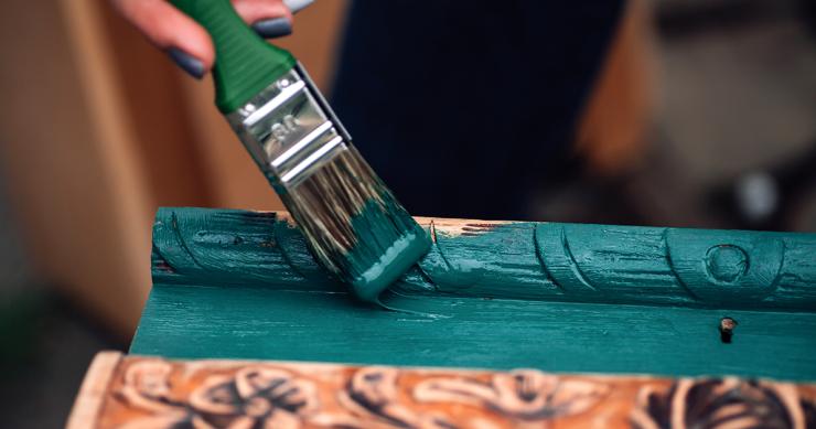 Cómo pintar muebles antiguos en casa: todo el proceso paso a paso