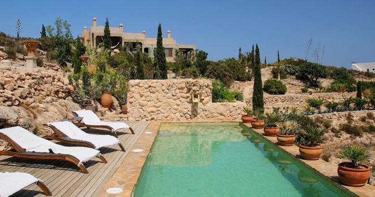 Este alojamiento rural en Cabo de Gata (Almería) se vende en idealista por 2 millones