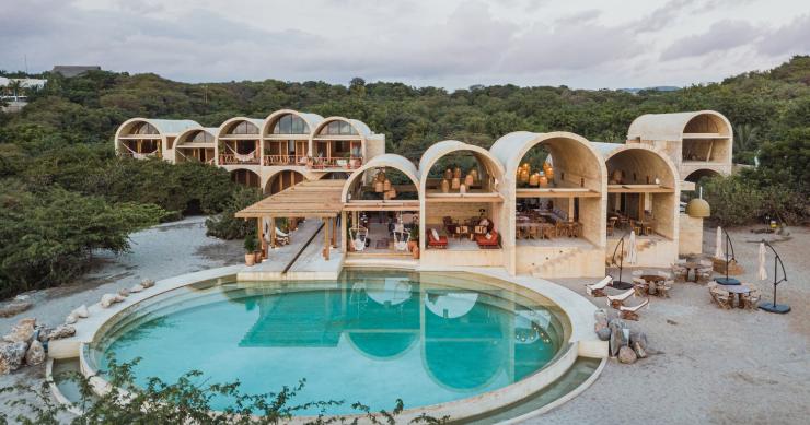 Un alojamiento boutique que se fusiona con el entorno en el Pacífico mexicano