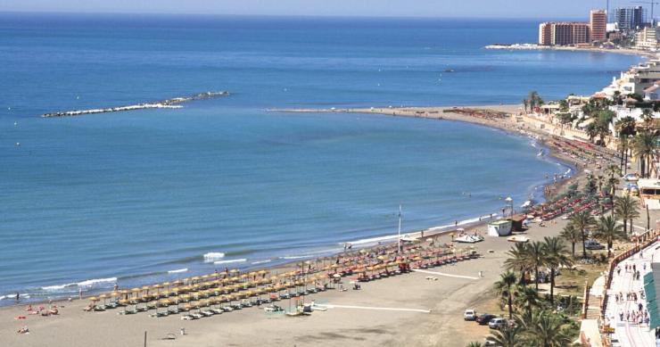 Archivo - Playa de la Costa del Sol.