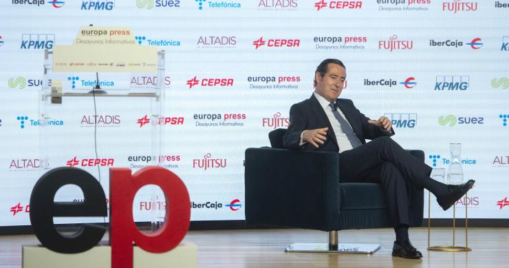 El presidente de la CEOE, Antonio Garamendi, participa en los Desayunos Informativos de Europa Press