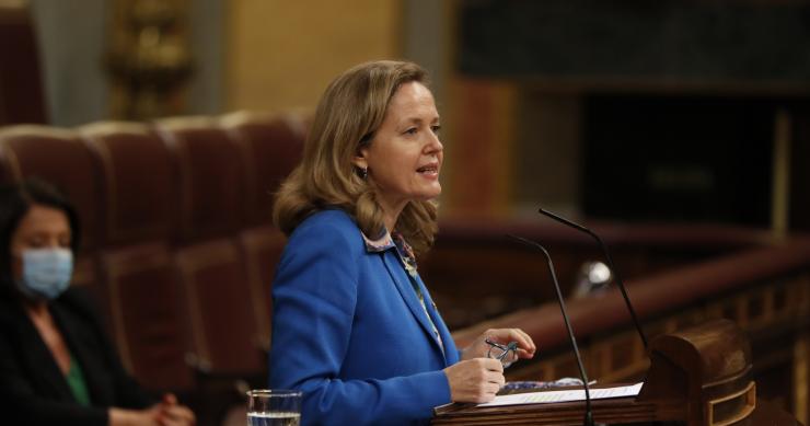 Calviño: "No tiene sentido vincular la Ley de Vivienda con un tema fundamental como los Presupuestos"