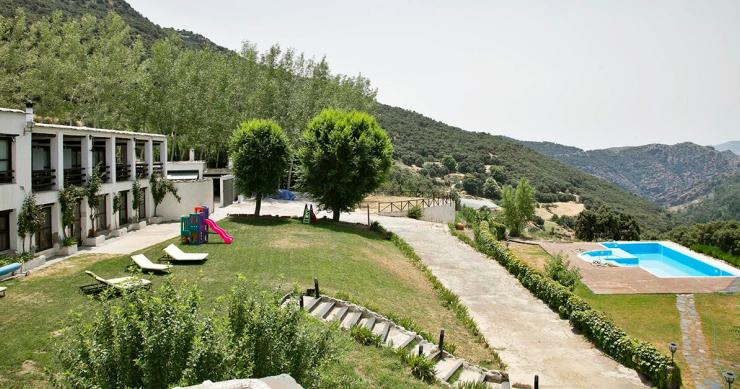 Este hotel con encanto en el corazón de Sierra Nevada (Granada), en venta por 4,3 millones