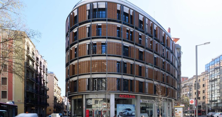 Núñez i Navarro: de edificio de Hacienda a la promoción de alquiler más sostenible de Gràcia, en Barcelona