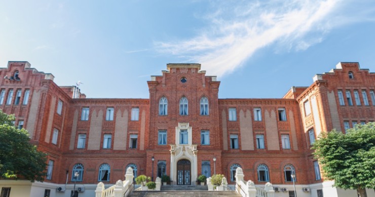 Residència de gent gran a Aranjuez / Savills Aguirre Newman