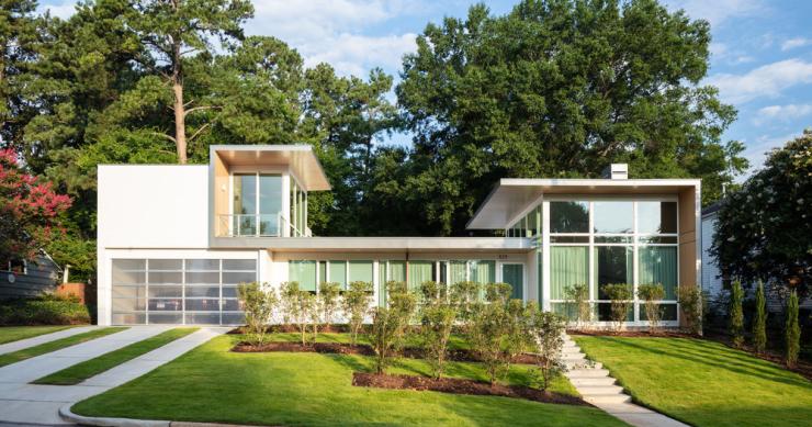 Modular y de lujo: así es esta impresionante vivienda en la que la luz es la protagonista