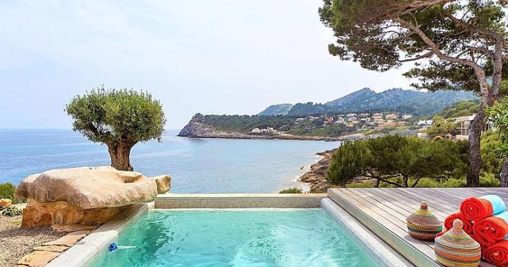 Esta preciosa villa en Mallorca es una de las más caras para alquilar en vacaciones: todas las habitaciones tienen vistas al mar