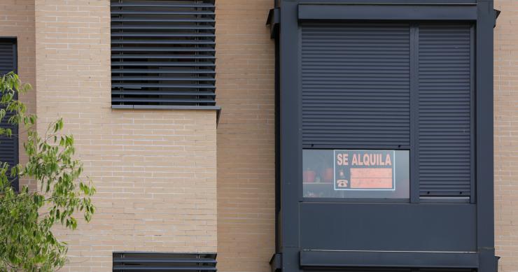 El Gobierno anuncia una ayuda para que los jóvenes puedan pagar un seguro de alquiler