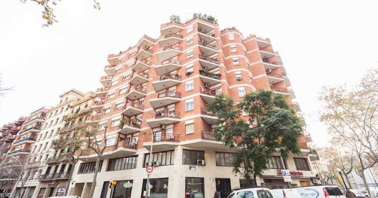 Albirana Properties, socimi de Blackstone, traspasa 3.100 inmuebles para venderlos por 360 millones