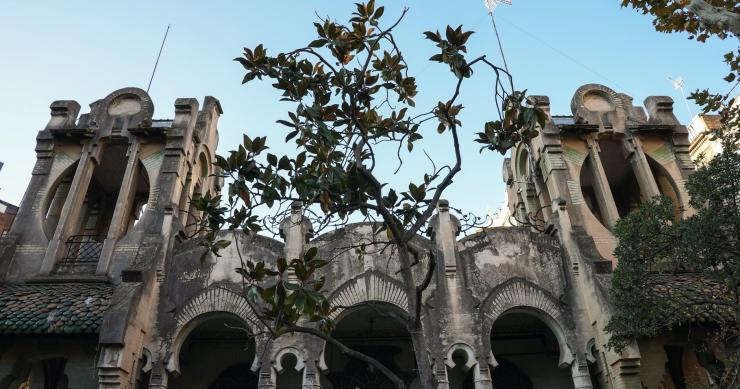 Barcelona compra la histórica Casa Tosquella por 1,2 millones (y que estuvo a la venta en idealista)