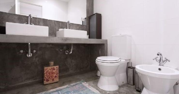 Microcemento: cómo aplicar este material de moda en la reforma de tu vivienda