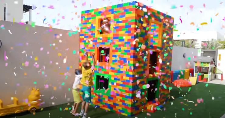 El vídeo de Youtube que se ha hecho viral donde unos niños construyen una casa de Lego 