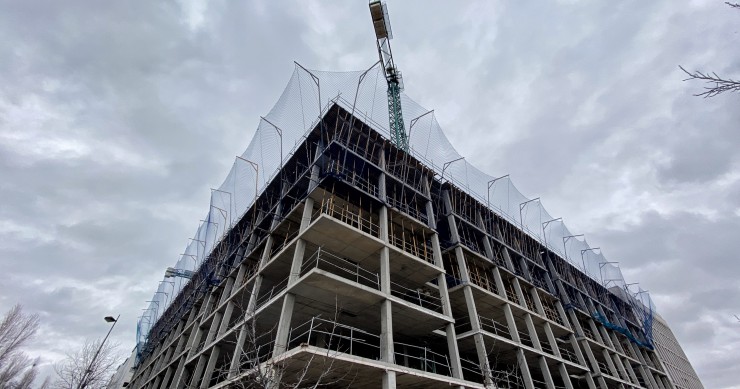 El sector inmobiliario lidera el mercado transaccional español en 2021, con 564 operaciones, un 14% más