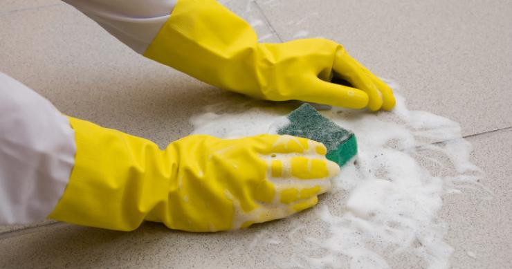 El rápido truco para saber si el suelo de una habitación está tan limpio como parece