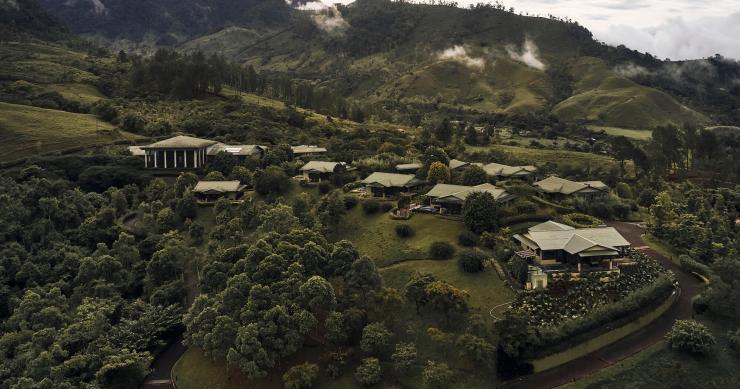 Un impresionante resort de lujo en Costa Rica para los amantes de la naturaleza salvaje y la aventura