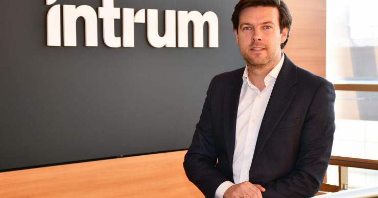 El nuevo director de Real Estate de Intrum España, Ernesto Ferrer-Bonsoms.