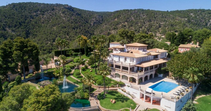 Which luxury housing markets have weathered the pandemic best?