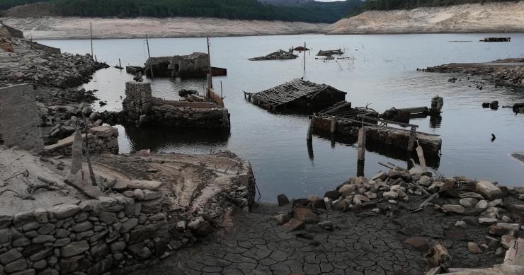Los 'pueblos sumergidos' de España reaparecen con la sequía